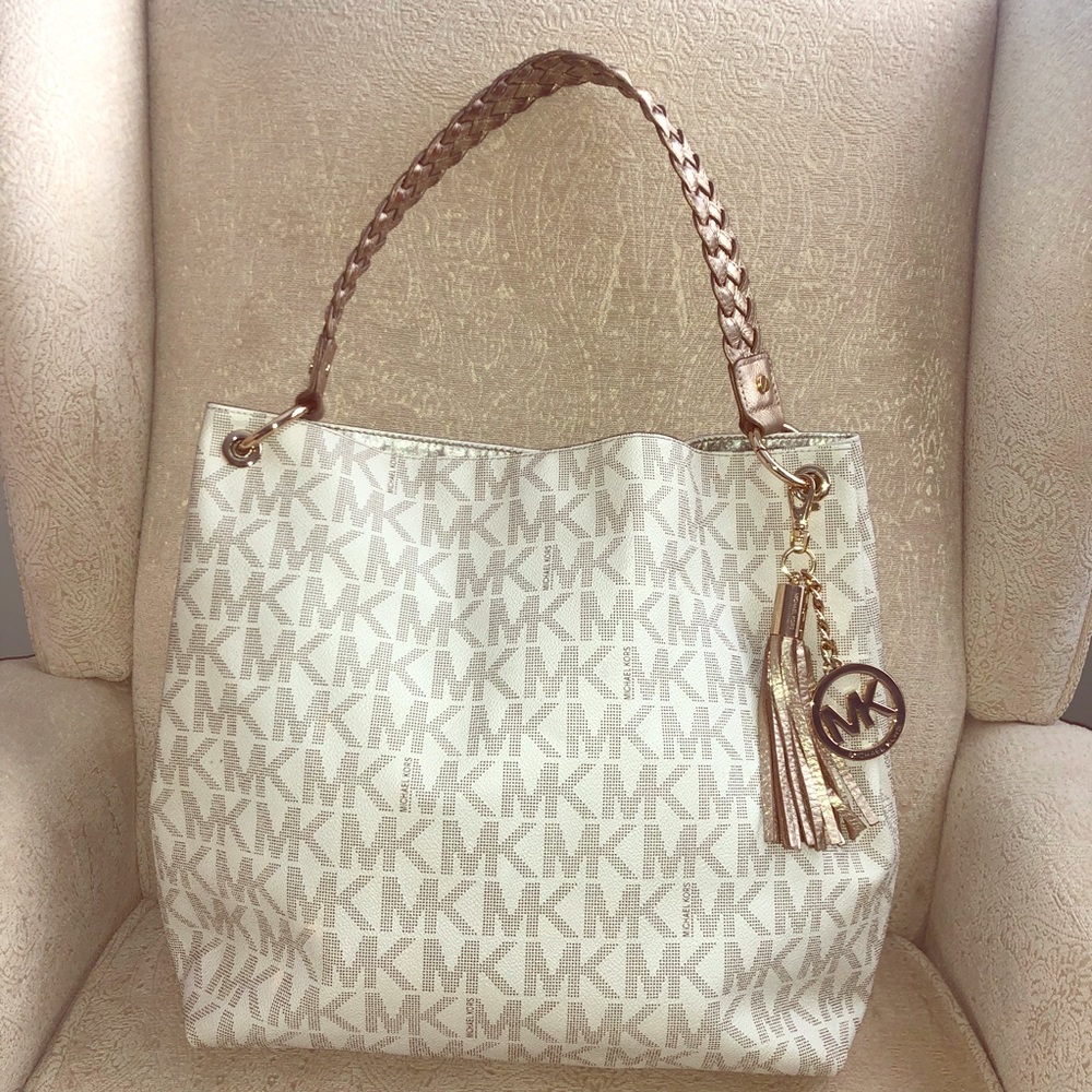 Michael Kors Signature Logo bag